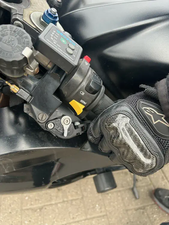 Clutch Check Clutch Check